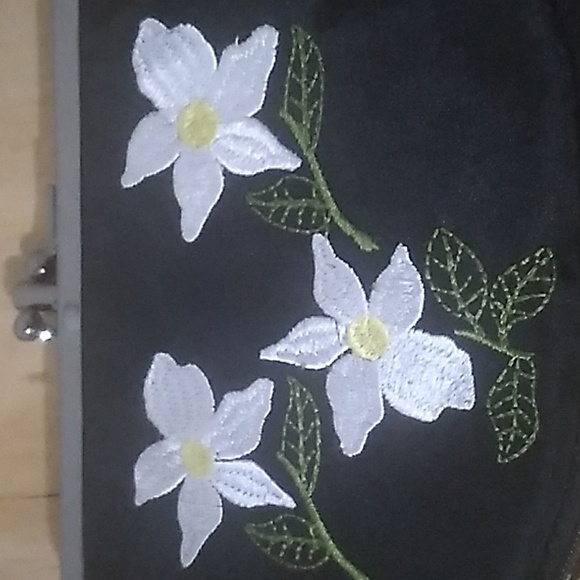 Coin purse - Picture 2 of 6